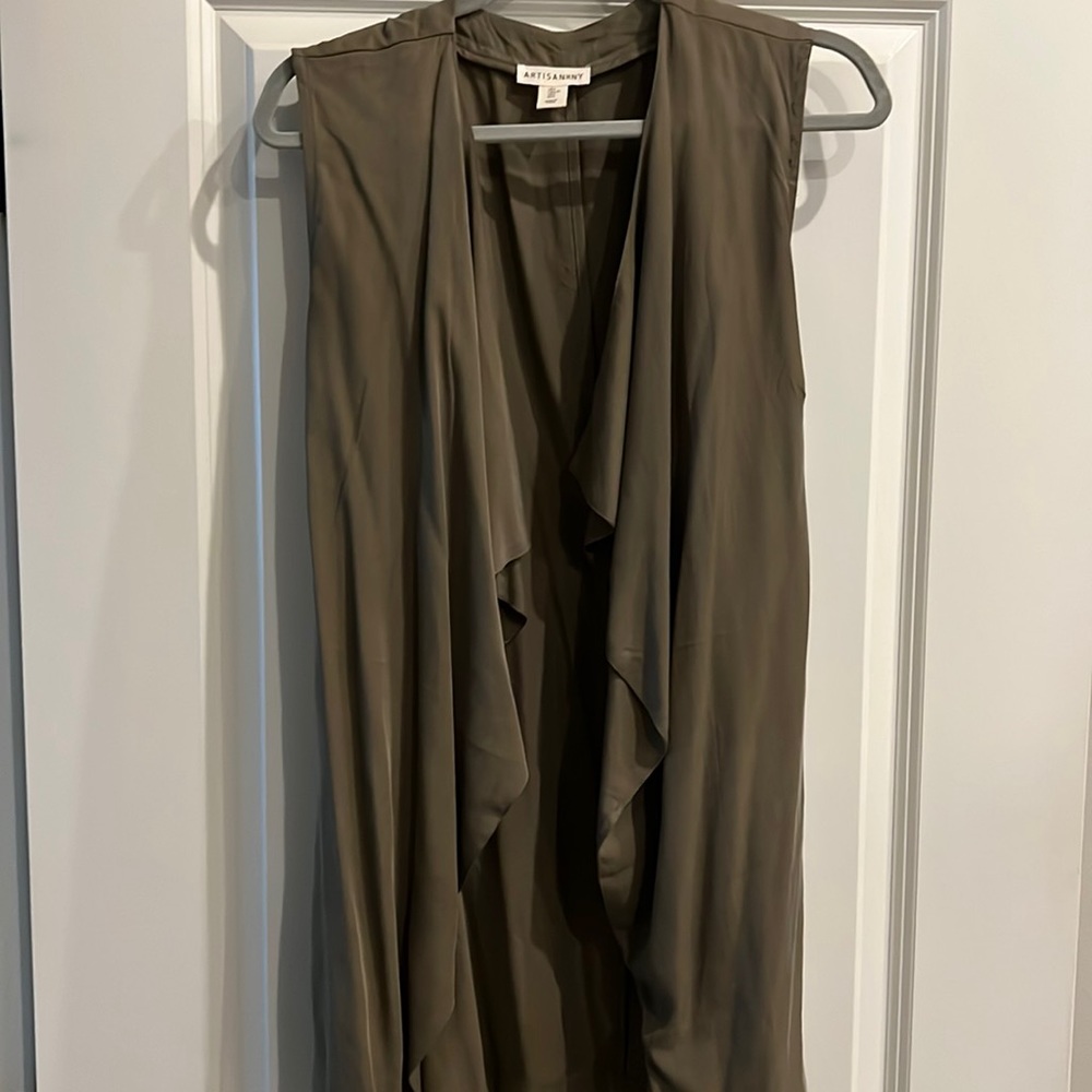 Sleeveless Blazer